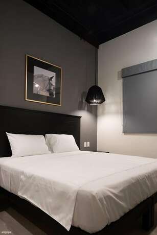 Imagen de la habitación del Hotel HM Express. Foto 8