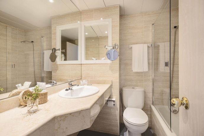 Imagen de la habitación del Hotel HM Isabela - Adults Only. Foto 17