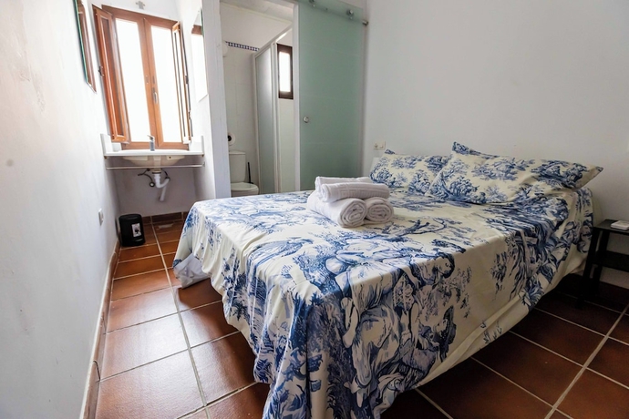Imagen de la habitación del Hotel HN Romero 58. Foto 3