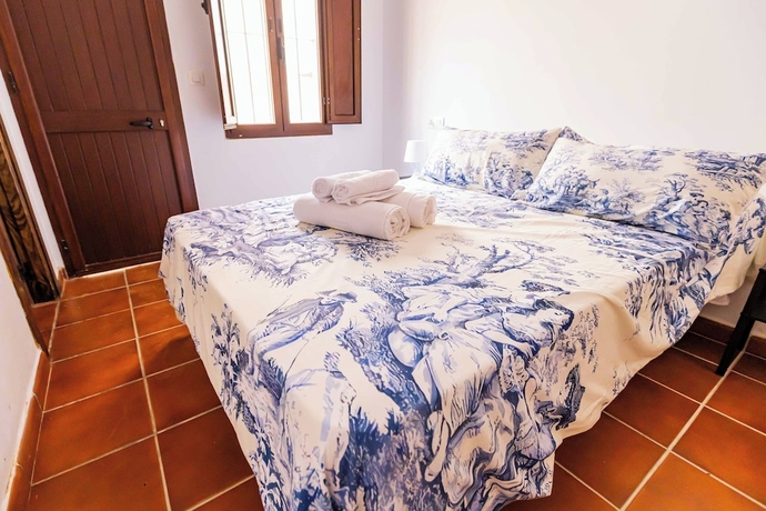 Imagen de la habitación del Hotel HN Romero 58. Foto 9