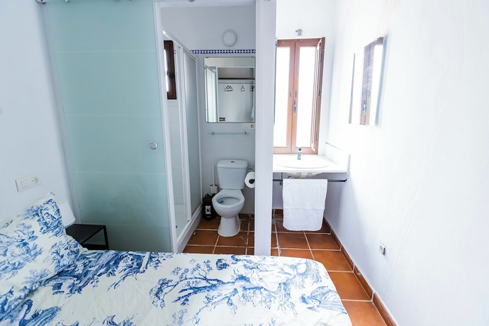 Imagen de la habitación del Hotel HN Romero 58. Foto 16