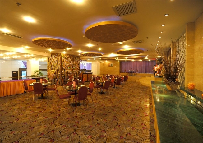 Imagen de los interiores del Hotel HNA Downtown. Foto 11