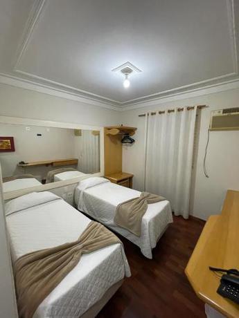 Imagen de la habitación del Hotel HNS & Convention Cabre&uacute;va. Foto 18