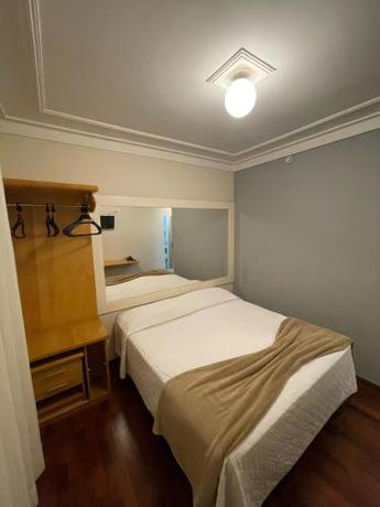 Imagen de la habitación del Hotel HNS & Convention Cabre&uacute;va. Foto 19