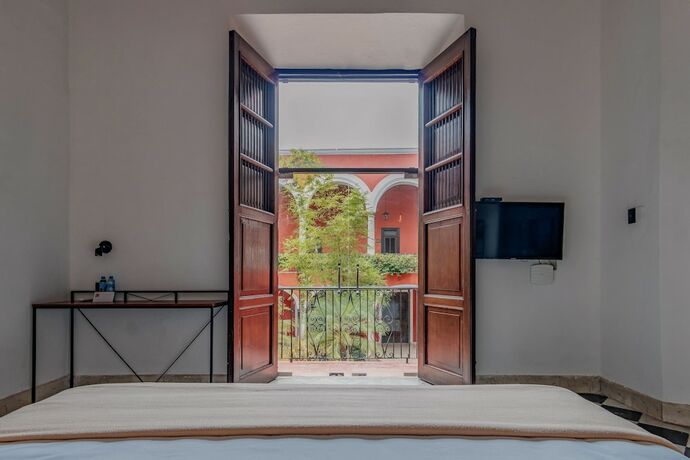 Imagen de la habitación del Hotel HO Merida. Foto 19