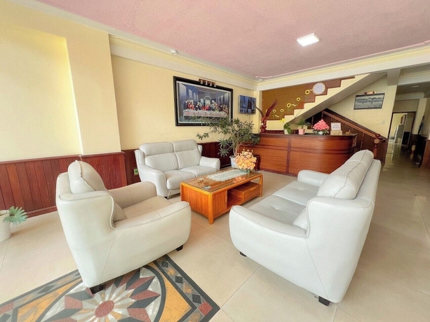 Imagen de los interiores del Hotel HOA LAN HOTEL. Foto 13