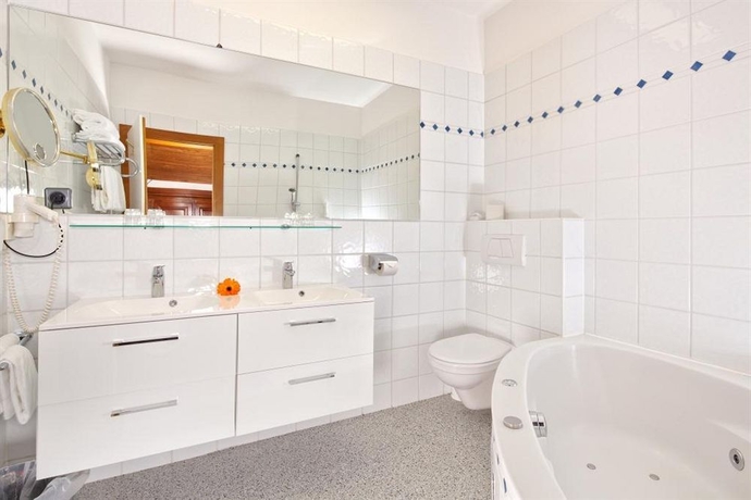Imagen de la habitación del Hotel HOCHEDER. Foto 11