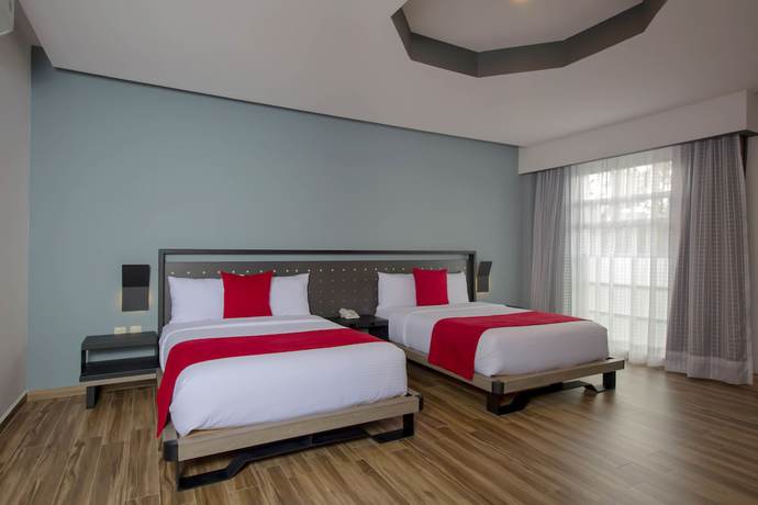 Imagen de la habitación del Hotel HOH. Foto 7