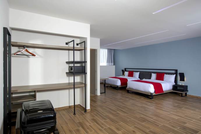 Imagen de la habitación del Hotel HOH. Foto 8