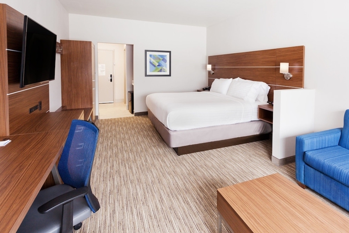 Imagen de la habitación del Hotel HOLIDAY INN EXPRESS AND SUITES CARTERSVILLE. Foto 14