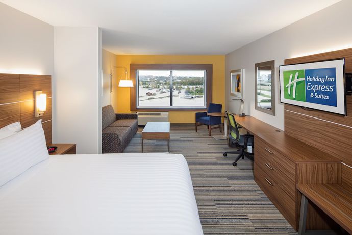 Imagen de la habitación del Hotel HOLIDAY INN EXPRESS AND SUITES EAST PEORIA - RIVER. Foto 12