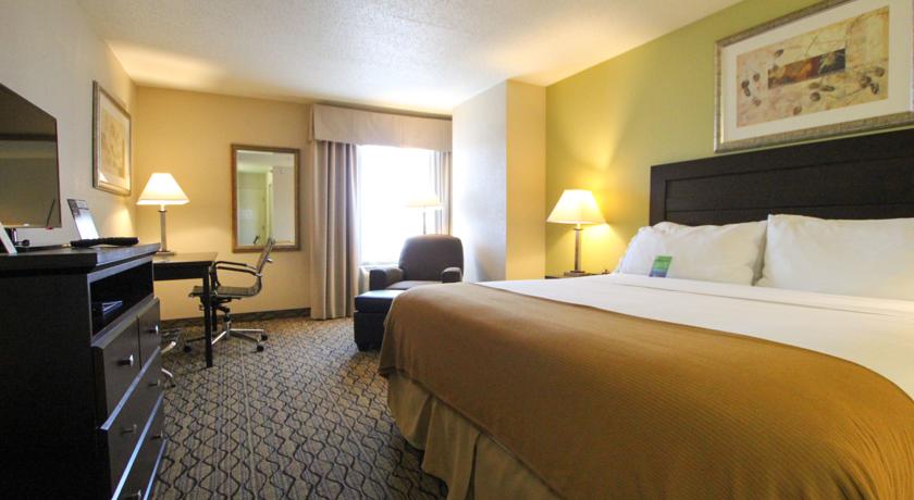 Imagen de la habitación del Hotel HOLIDAY INN EXPRESS CHICAGO-LIBERTYVILLE. Foto 9