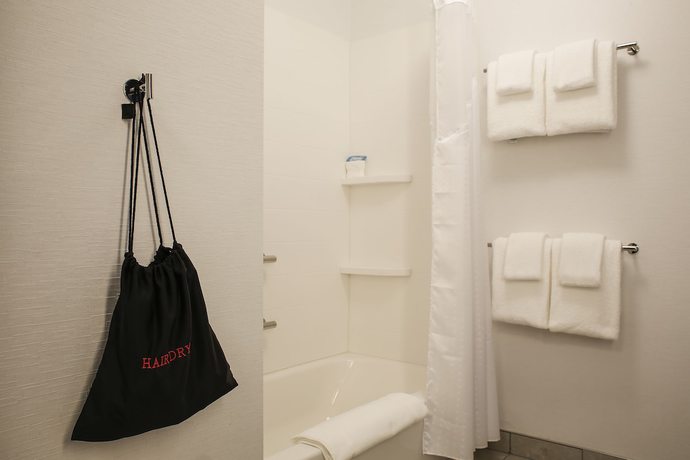 Imagen de la habitación del Hotel HOLIDAY INN EXPRESS EVANSVILLE. Foto 7