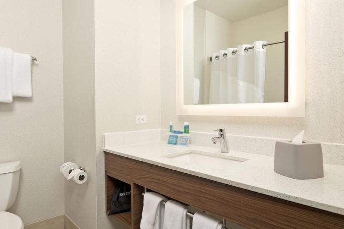Imagen de la habitación del Hotel HOLIDAY INN EXPRESS HOTEL and SUITES CONROE I-45 NORTH. Foto 6