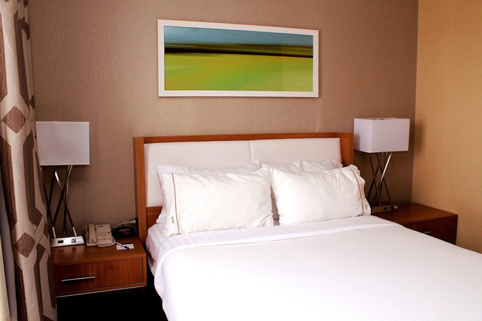 Imagen de la habitación del Hotel HOLIDAY INN EXPRESS HOTEL and SUITES SHERWOOD PARK EDMONTON AREA. Foto 9