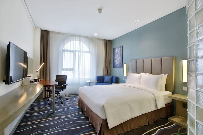 Imagen de la habitación del Hotel HOLIDAY INN EXPRESS LANGFANG PARK VIEW. Foto 13