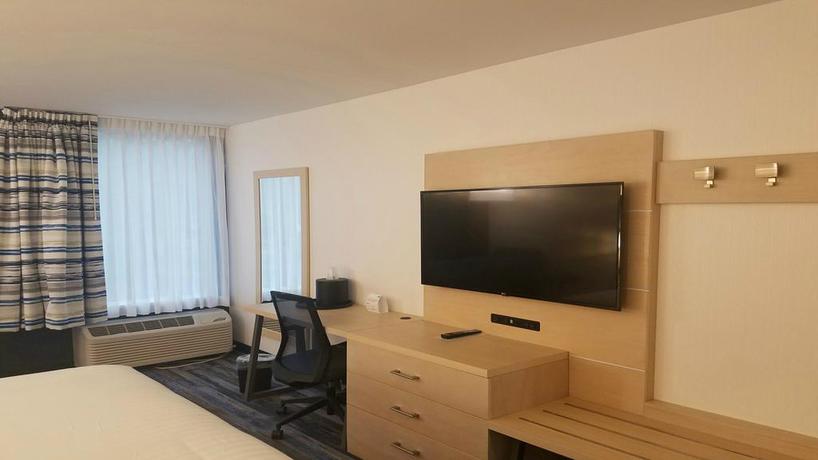 Imagen general del Hotel HOLIDAY INN EXPRESS WILLIAMSBURG BUSCH GARDENS AREA. Foto 9