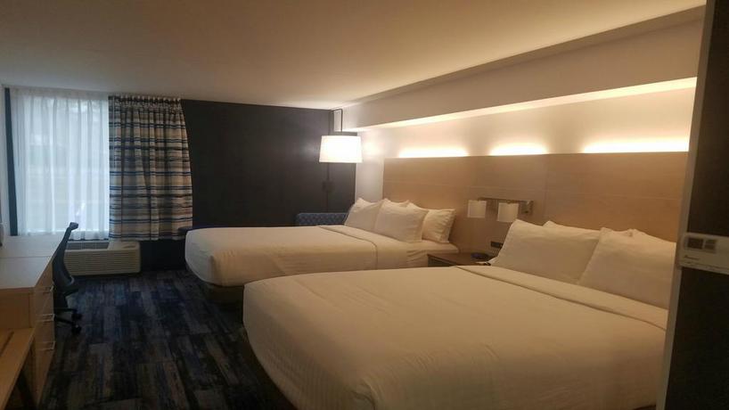 Imagen general del Hotel HOLIDAY INN EXPRESS WILLIAMSBURG BUSCH GARDENS AREA. Foto 14