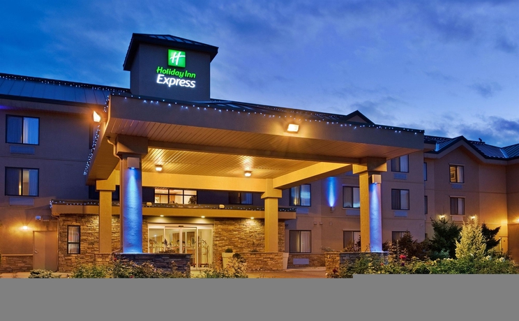 Imagen de los exteriores del Hotel HOLIDAY INN EXPRESS & SUITES VERNON. Foto 9
