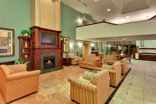 Imagen de los interiores del Hotel HOLIDAY INN ROCHESTER AIRPORT. Foto 4