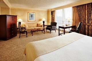 Imagen de la habitación del Hotel HOLIDAY INN & SUITES OTTAWA. Foto 6
