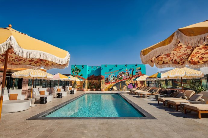 Imagen de la piscina del Hotel HOLLYWOOD VOLUME, a Tribute Portfolio Hotel. Foto 21