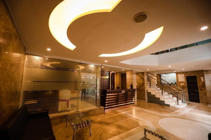 Imagen de los interiores del Hotel HOMANSH GALAXY HOTEL. Foto 11