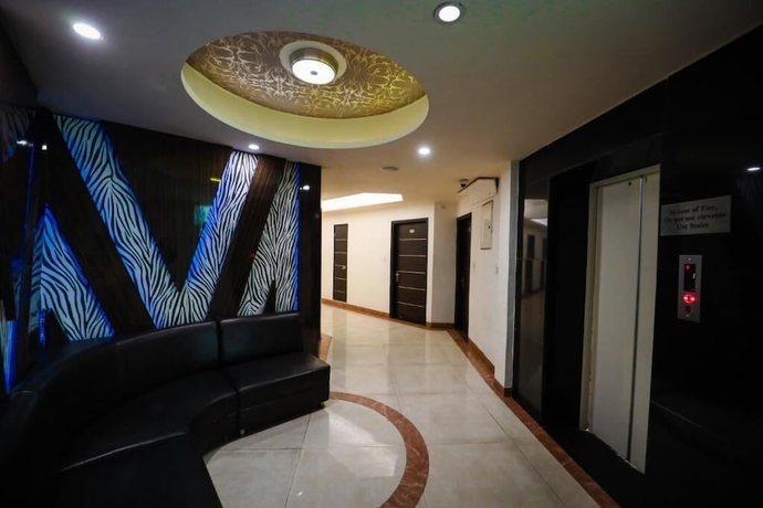 Imagen de los interiores del Hotel HOMANSH GALAXY HOTEL. Foto 12