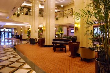 Imagen de los interiores del Hotel HOME INN ZHONG SHAN PARK. Foto 12