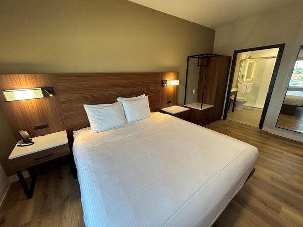 Imagen de la habitación del Hotel @HOME by Best Western McDonough Atlanta South. Foto 6