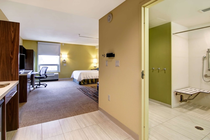 Imagen de la habitación del Hotel HOME2 SUITES WEST EDMONTON. Foto 5