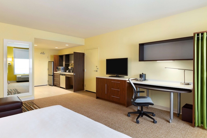 Imagen de la habitación del Hotel HOME2 SUITES WEST EDMONTON. Foto 10
