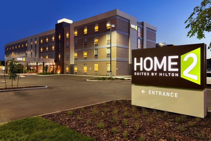 Imagen general del Hotel HOME2 SUITES WEST EDMONTON. Foto 1