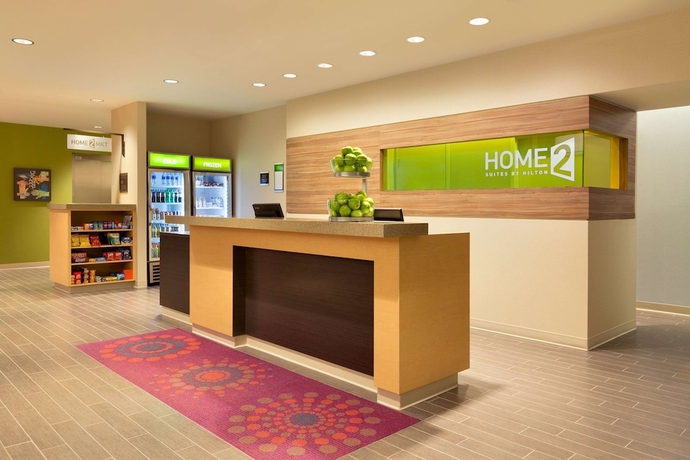 Imagen de los interiores del Hotel HOME2 SUITES WEST EDMONTON. Foto 18