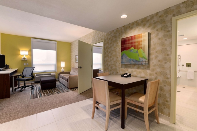 Imagen de la habitación del Hotel HOME2 SUITES WEST EDMONTON. Foto 12
