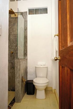 Imagen de la habitación del Hotel HONDA COLONIAL MAGDALENA RESORT. Foto 13