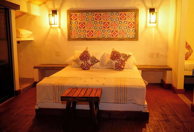 Imagen de la habitación del Hotel HONDA COLONIAL MAGDALENA RESORT. Foto 19