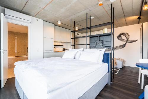 Imagen general del Hotel HONEST Ricany. Foto 7