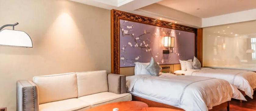 Imagen de la habitación del Hotel HONGGANG YANGSHENG THEMED HOTEL. Foto 9