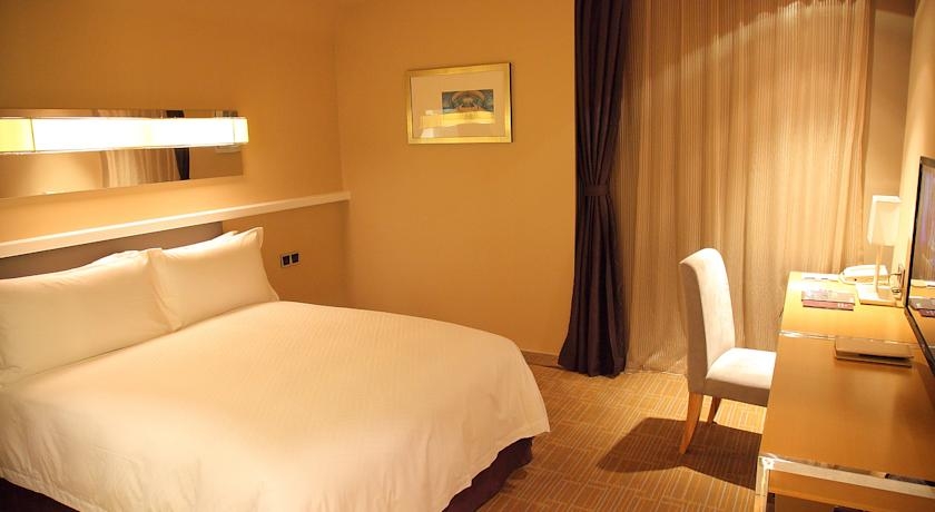 Imagen de la habitación del Hotel HONGQIAO AIRPORT (AIR CHINA). Foto 12