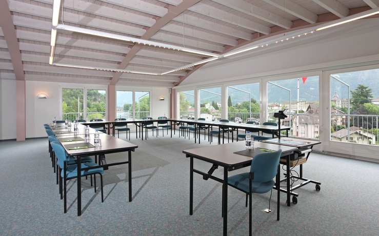 Imagen de los interiores del Hotel HOP Apartments and Suites. Foto 16