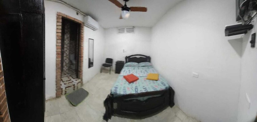 Imagen de la habitación del Hotel HOSTAL EL BALCONCITO. Foto 6