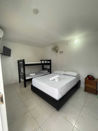 Imagen de la habitación del Hotel HOSTAL EL PARAISO DE GAIRA. Foto 9