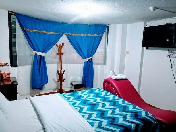 Imagen general del Hotel HOSTAL GAVIOTA DEL SUR TRES. Foto 6