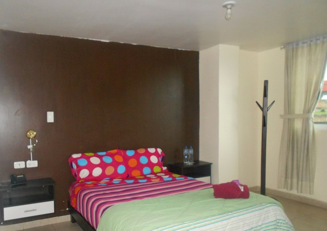 Imagen de la habitación del Hotel HOSTAL LA PERLA DEL SUR AF. Foto 6