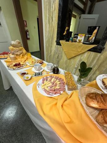 Imagen general del Hotel HOSTAL LAS GARZAS. Foto 14