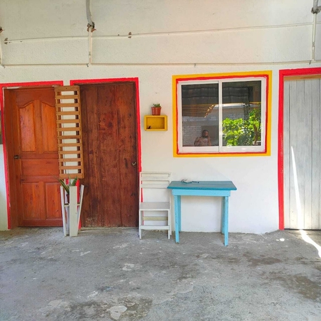 Imagen de la habitación del Hotel HOSTAL LEDEZTRUS. Foto 5