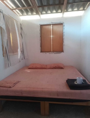 Imagen de la habitación del Hotel HOSTAL LEDEZTRUS. Foto 7