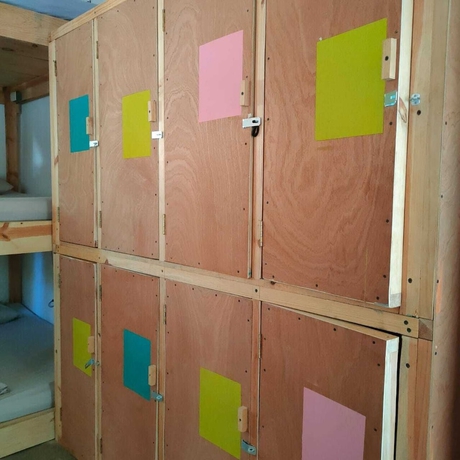 Imagen de la habitación del Hotel HOSTAL LEDEZTRUS. Foto 13