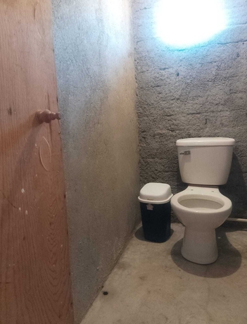 Imagen de la habitación del Hotel HOSTAL LEDEZTRUS. Foto 18